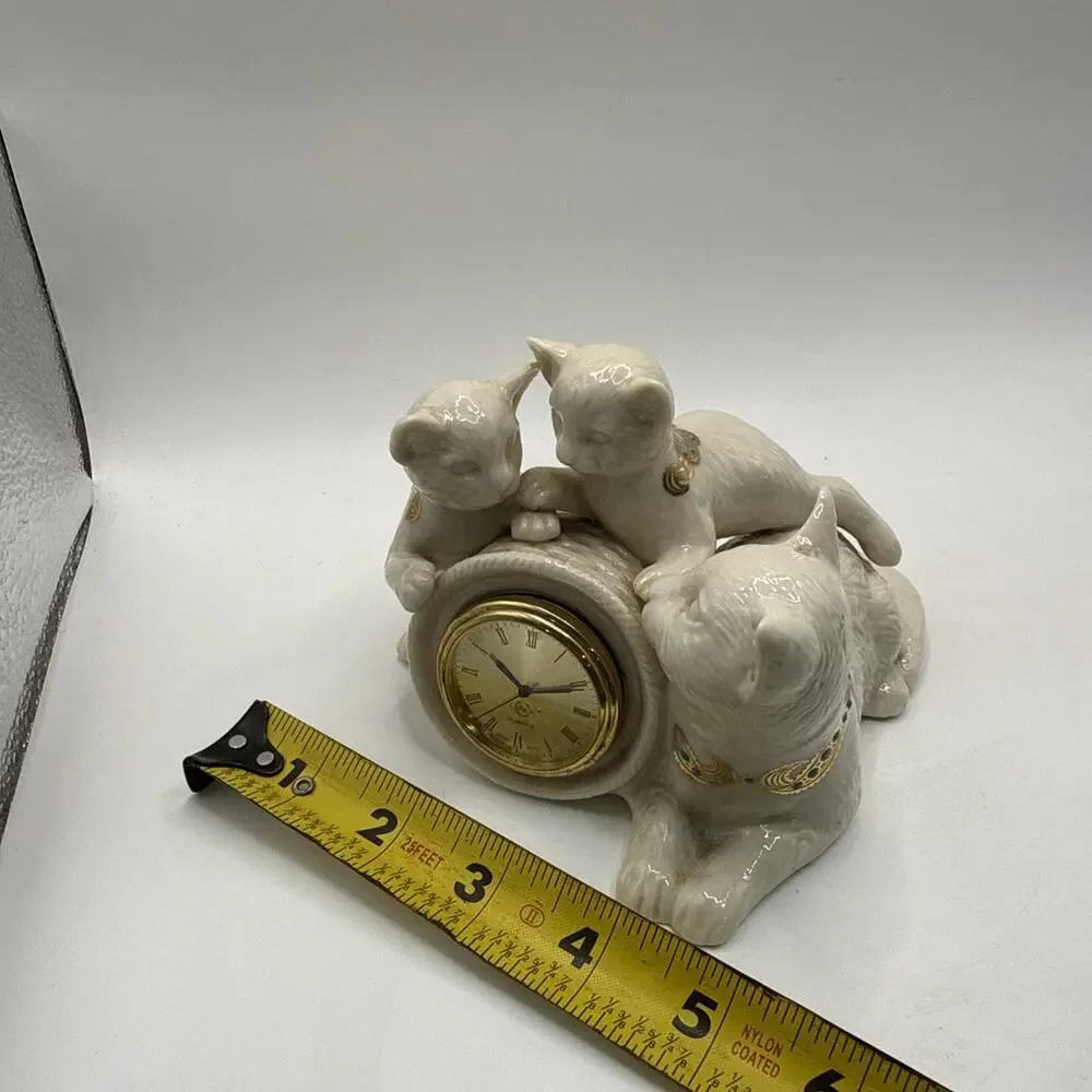 Lenox Quartz Three Cats Cream Porcelain Table Clock *